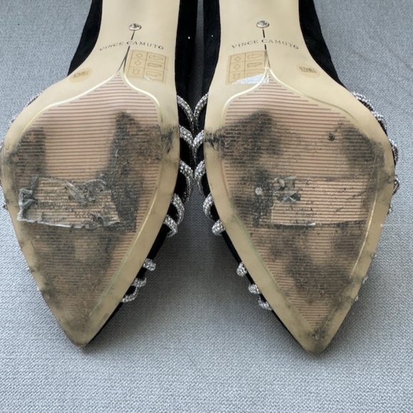 Vince Camuto Faine Black Velvet Pump with rhinestones Sz 11 - Picture 9 of 10